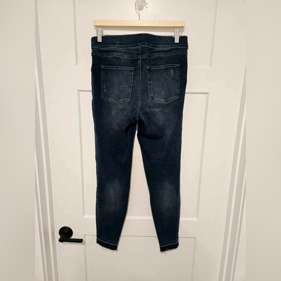 SPANX Distressed Ankle Skinny Jeans Medium Wash size Large - Picture 5 of 10